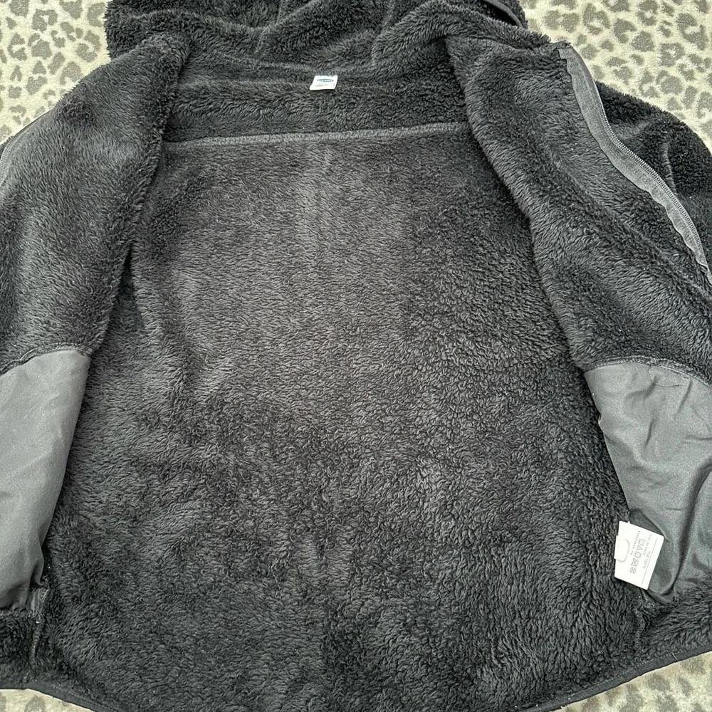 Old Navy Fuzzy Full Zip Hooded Jacket in Black Jack Size XL 14 Girls
